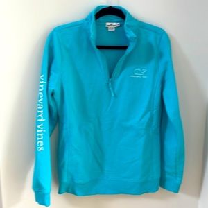 Vineyard Vines gently used quarter zip